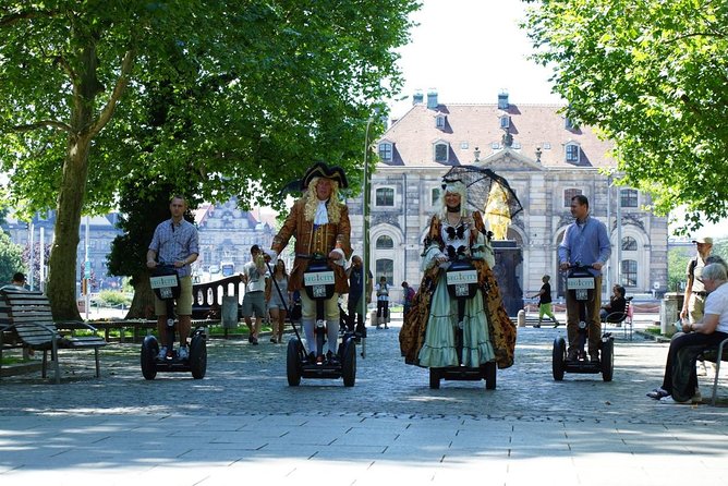 Private Segway tour through the highlights in Dresden - The Zwinger in only five minutes