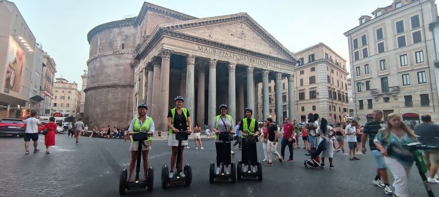 Rome: Night Segway Tour - Capitoline Hill and Piazza Venezia