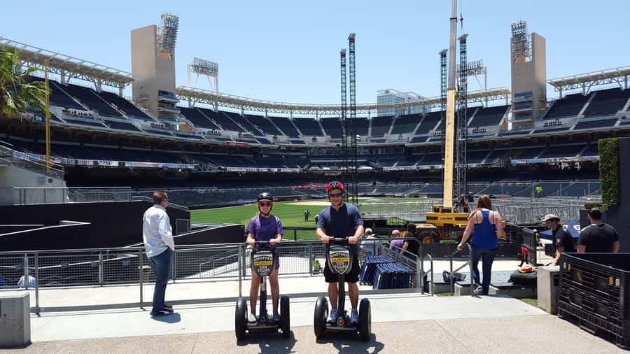 San Diego: City Segway Tour with Snack and Water - Learning the Segway at 300 G Street