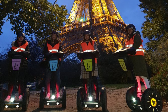 Segway by night ! Illuminated Paris - Invalides brings a grand military setting
