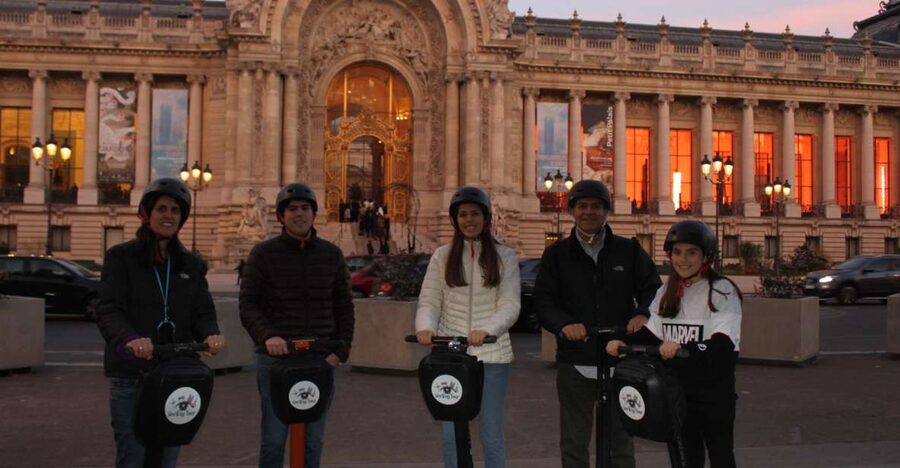 Segway private tour Lights of Paris - Les Invalides and the glowing Dôme