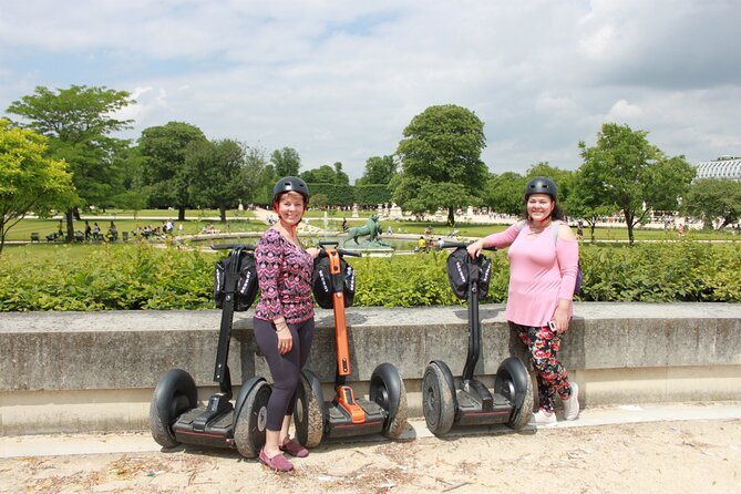 Segway tour Capital sites - Alexandre III Bridge and the Seine crossing