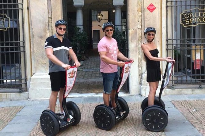 Segway Tour Caruggi - 1 ora - The Palazzi dei Rolli and Genoa’s grand avenue