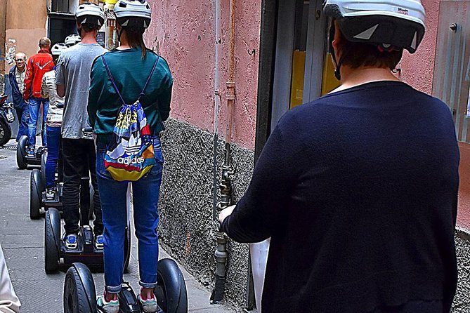 Segway Tour Caruggi - 2.5 ore - Via Garibaldi and the palaces of the Genoese elite