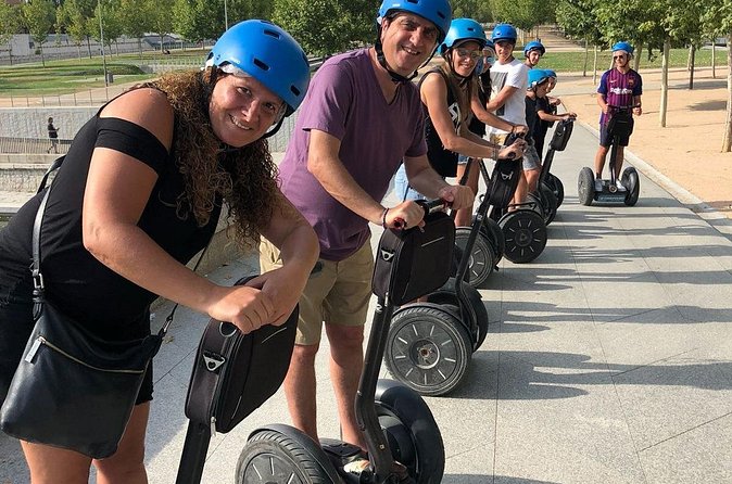 Segway tour in the green area: Madrid Río - Arganzuela Bridge and the modern side of Madrid