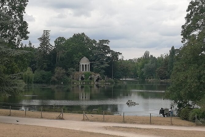 Segway tour of Paris - Bois de Vincennes by Segway - A short stop at Lac des Minimes