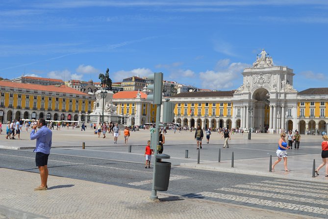 Segway Vip Tour - São Vicente de Fora and royal tombs