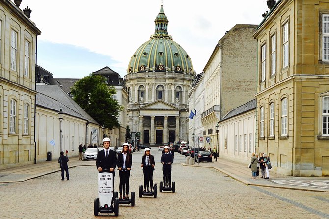 Segway Winter Tour 90 Minutes - What the guide adds to the ride
