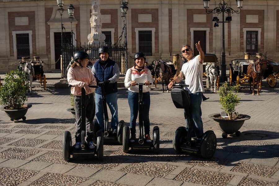 Seville City Tour: 1-Hour Panoramic Segway Tour - Plaza de España, the tour’s big photo stop