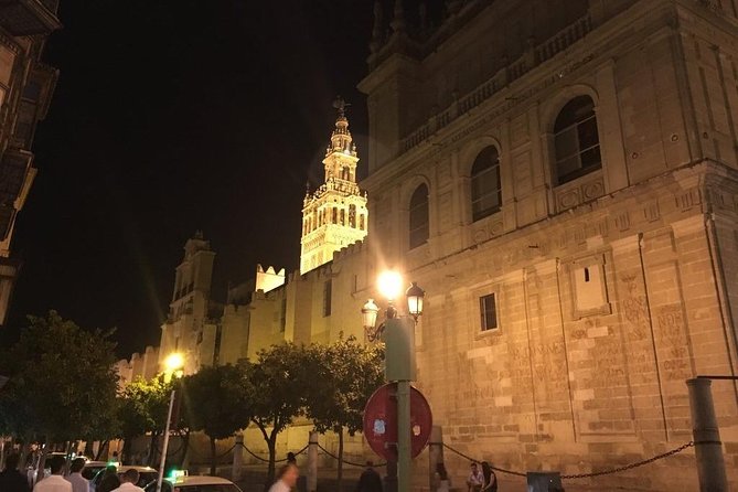 Seville Segway Night Experience - María Luisa Park and the Costurero de la Reina