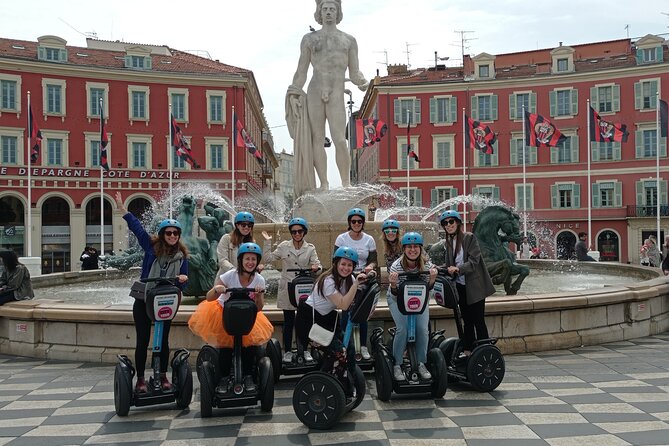 Special bachelor(ette) ride in Nice and by Segway! - The guide makes the party work