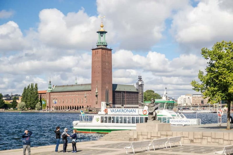 Stockholm: Sightseeing Tour by Segway - Riddarholmen and the first city views
