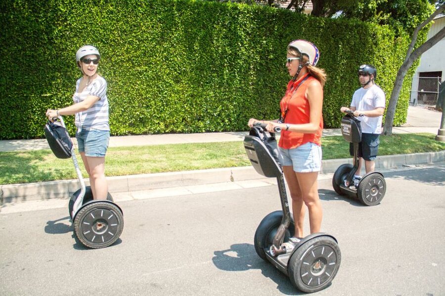 The Beverly Hills Segway Tour - Wilshire Boulevard and the Beverly Hills sign