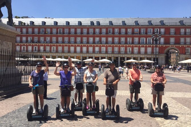 Tour in segway around the city in 1 hour - Plaza de la Villa and Plaza de Ramales