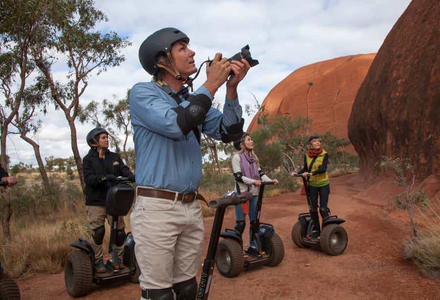 Uluru: Uluru Base Segway Tour - Circling the full base of Uluru