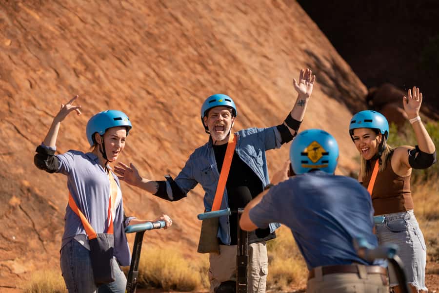 Uluru: Uluru Base Segway Tour - The guide makes the difference