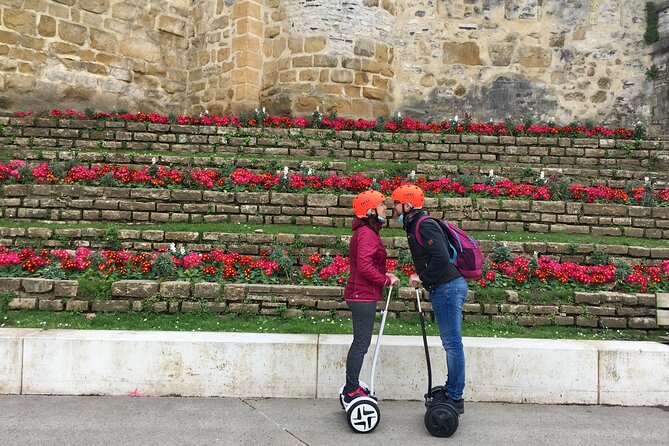Unusual and ecological ride on a Segway and electric bike in Bayonne - Les Halles, the Nive, and the food connection