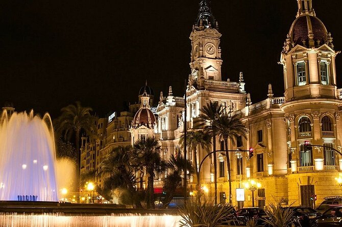 Valencia at Night Segway Tour - Valencia Cathedral: a medieval opening scene