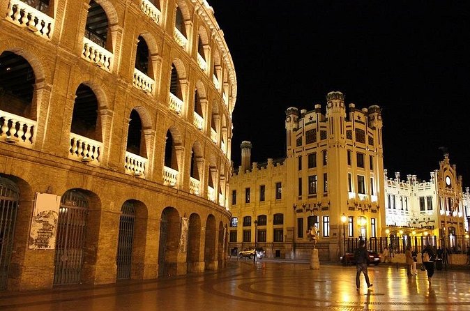 Valencia at Night Segway Tour - Plaza de la Virgen and the social heart of the old center