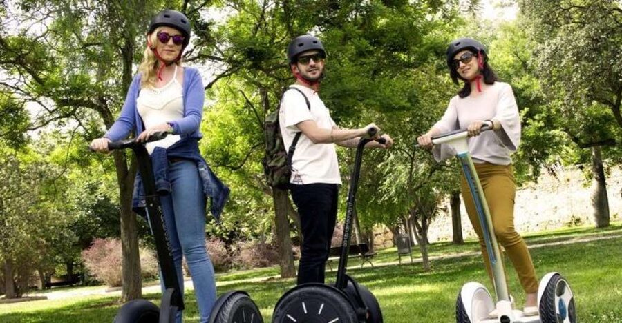Valencia: Cabecera Park and Bioparc Segway Tour - Learning the Segway before the city ride