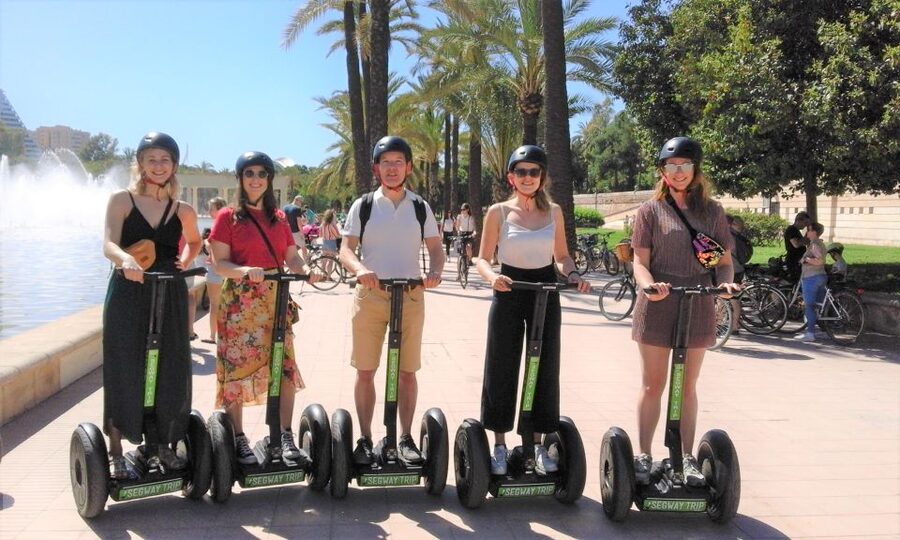 Valencia: Cabecera Park and Bioparc Segway Tour - Serranos Towers and the first Turia bridges
