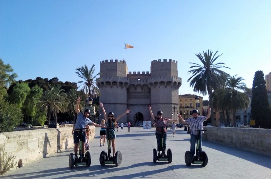 Valencia: Medieval Old Town Segway Tour - A fast introduction to medieval Valencia